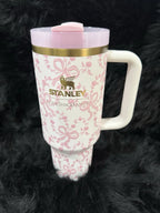 Stanley x LoveShackFancy Toscana Toile Alpine Blue 40oz Quencher Tumbler – New Sealed
