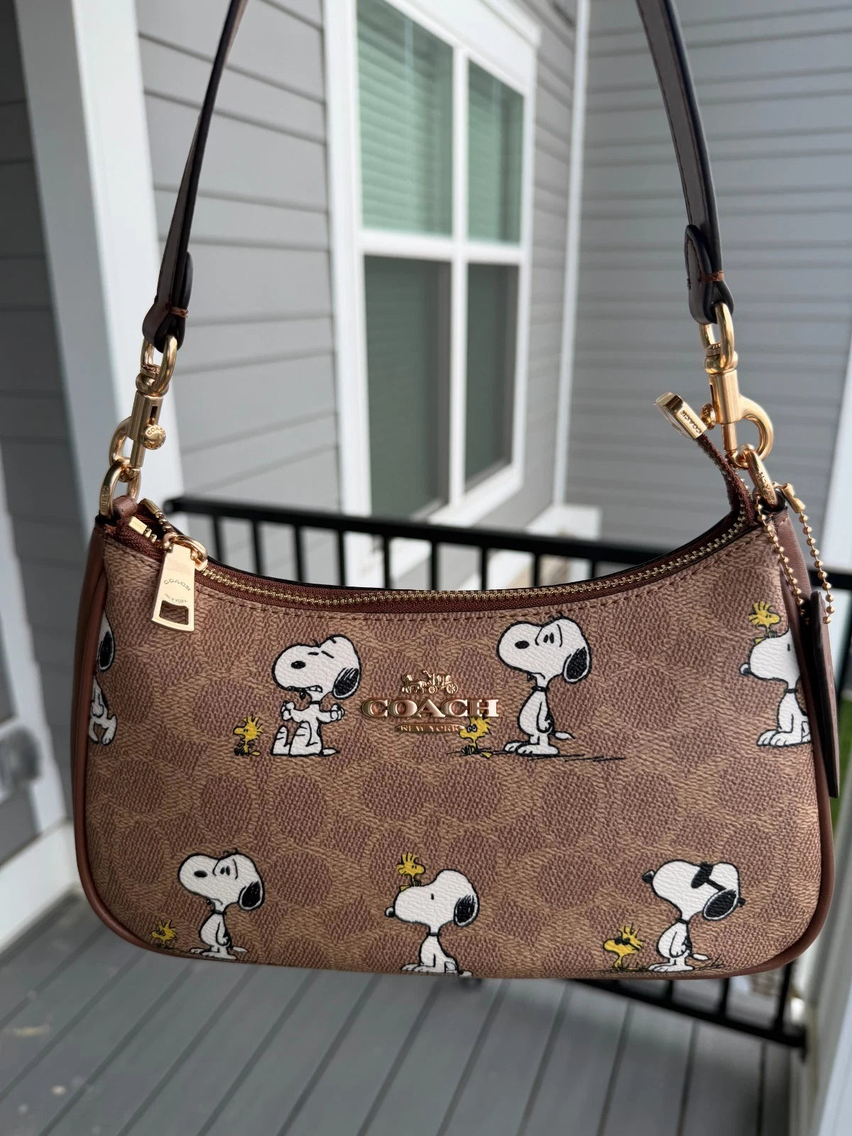 NWT Coach x Peanuts Teri Shoulder Bag Snoopy Signature Canvas CBJ88