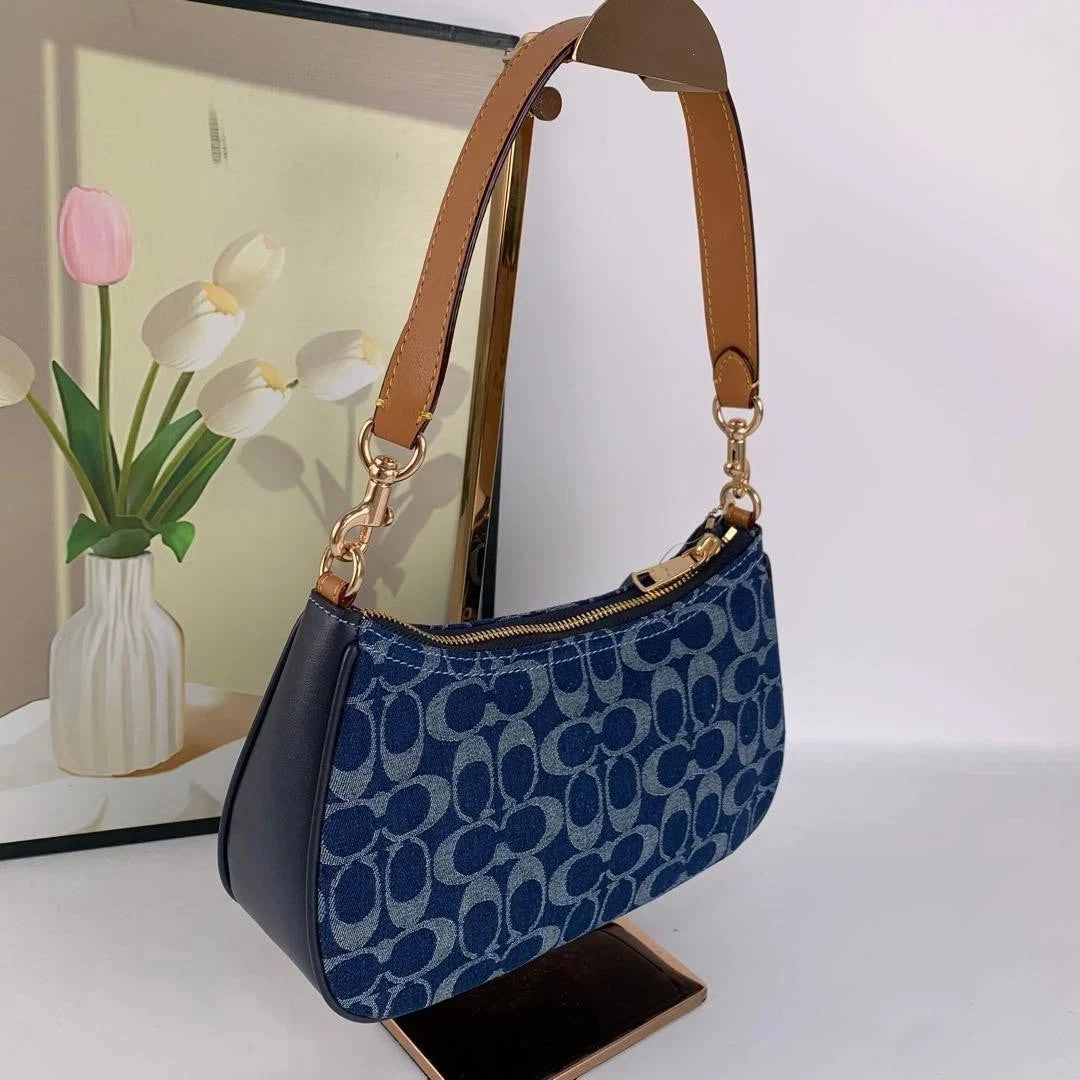 NWT Coach Teri Shoulder Bag Signature Denim CAF82 – Denim/Natural